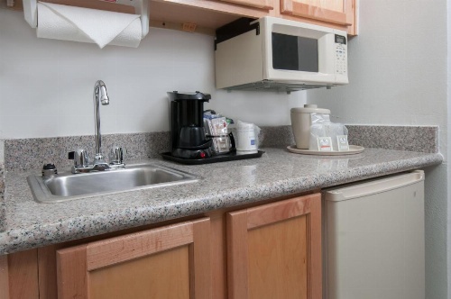Holiday Inn Express Hotel & Suites San Antonio - Rivercenter Area image 20