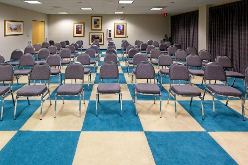 Holiday Inn Express Hotel & Suites San Antonio - Rivercenter Area image 35