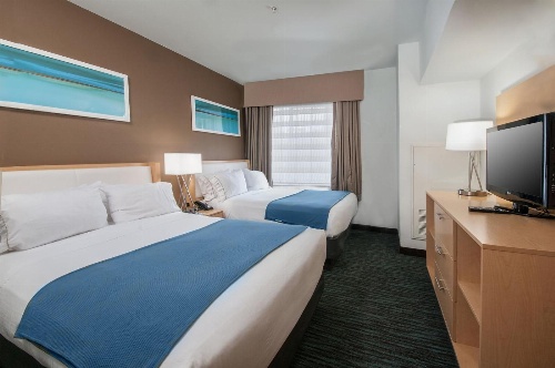Holiday Inn Express Hotel & Suites San Antonio - Rivercenter Area image 4