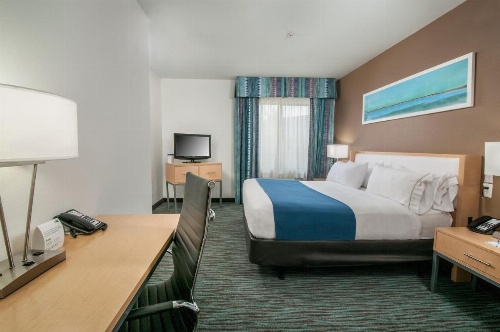 Holiday Inn Express Hotel & Suites San Antonio - Rivercenter Area image 5